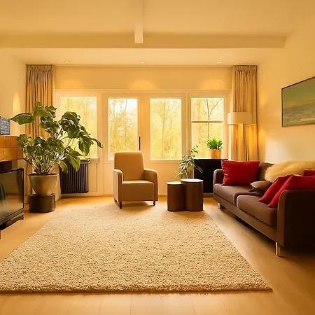 De Dassenburcht Forest House Emst