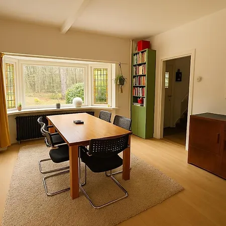 بيت للعطل De Dassenburcht Forest House إمست