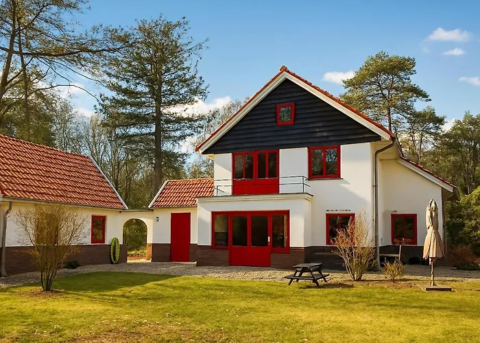 Casa vacanze De Dassenburcht Forest House Emst