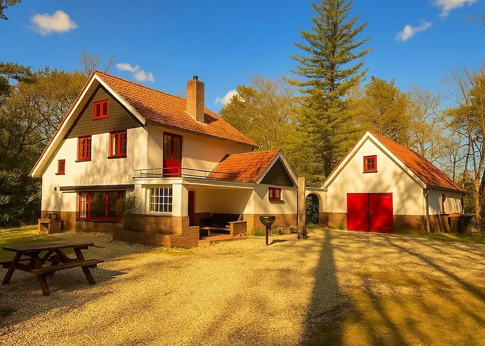 Casa vacanze De Dassenburcht Forest House Emst